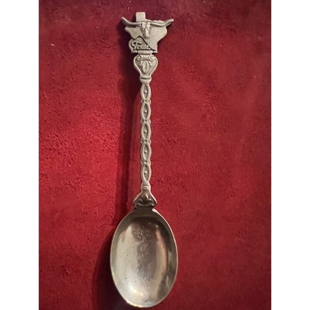 Collectible State Spoons - Picture 9 of 16